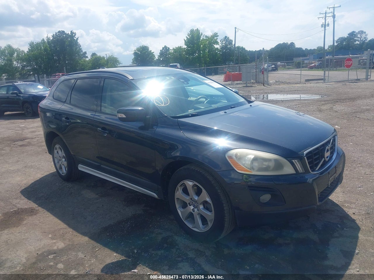 YV4982DZ6A2****** · 2010 VOLVO XC60 3.2