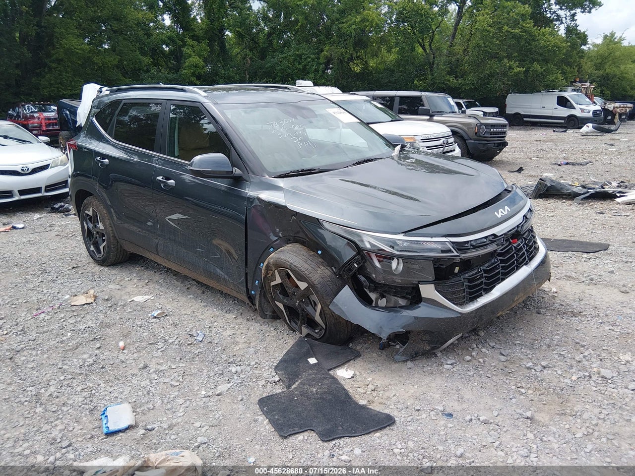 KNDERCAA9R7****** · 2024 KIA SELTOS EX