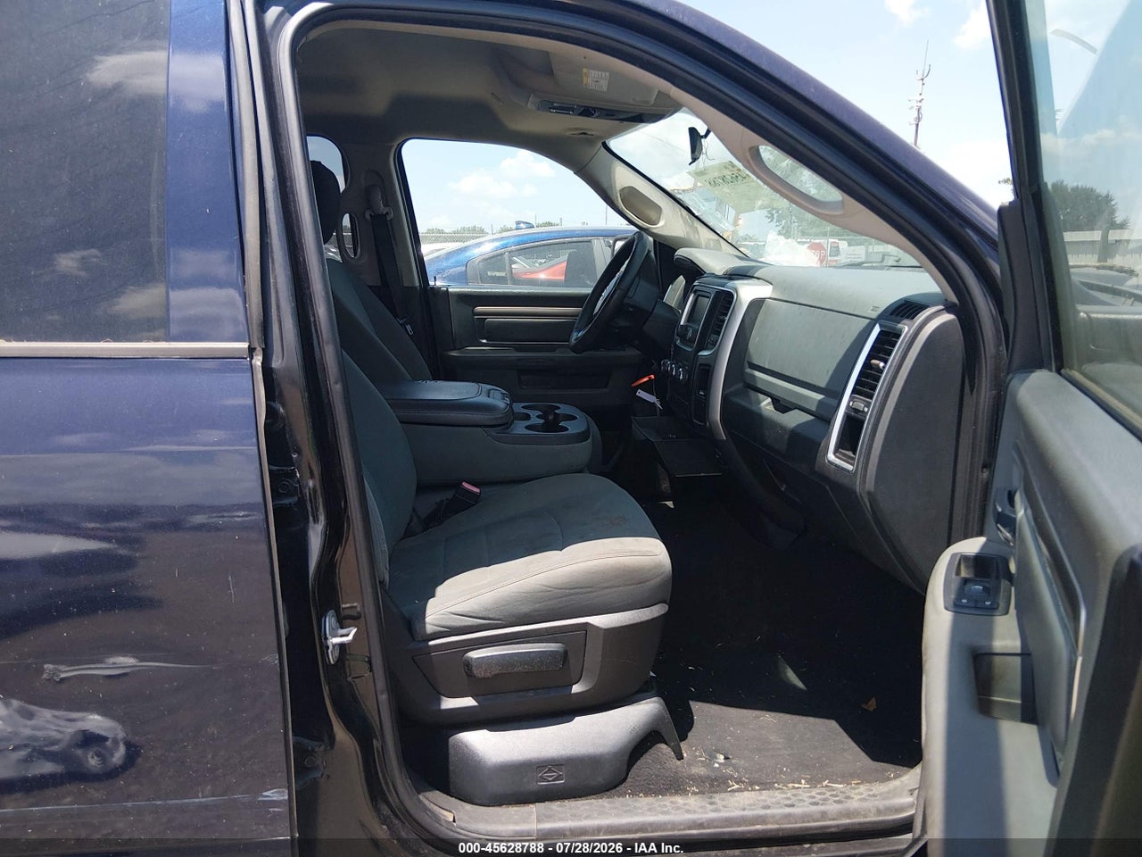 1C6RR6GT4JS****** · 2018 RAM 1500   · 5/11