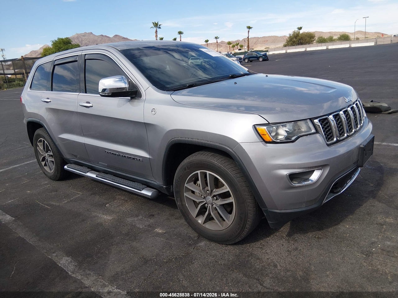 1C4RJFBG2JC****** · 2018 JEEP GRAND CHEROKEE LIMITED 4X4