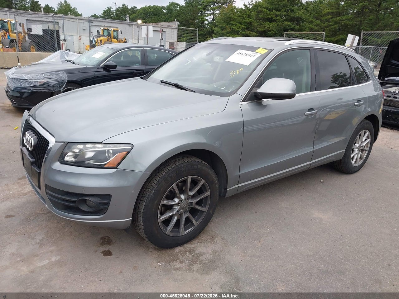 2010 AUDI Q5 3.2 PREMIUM · 2/11