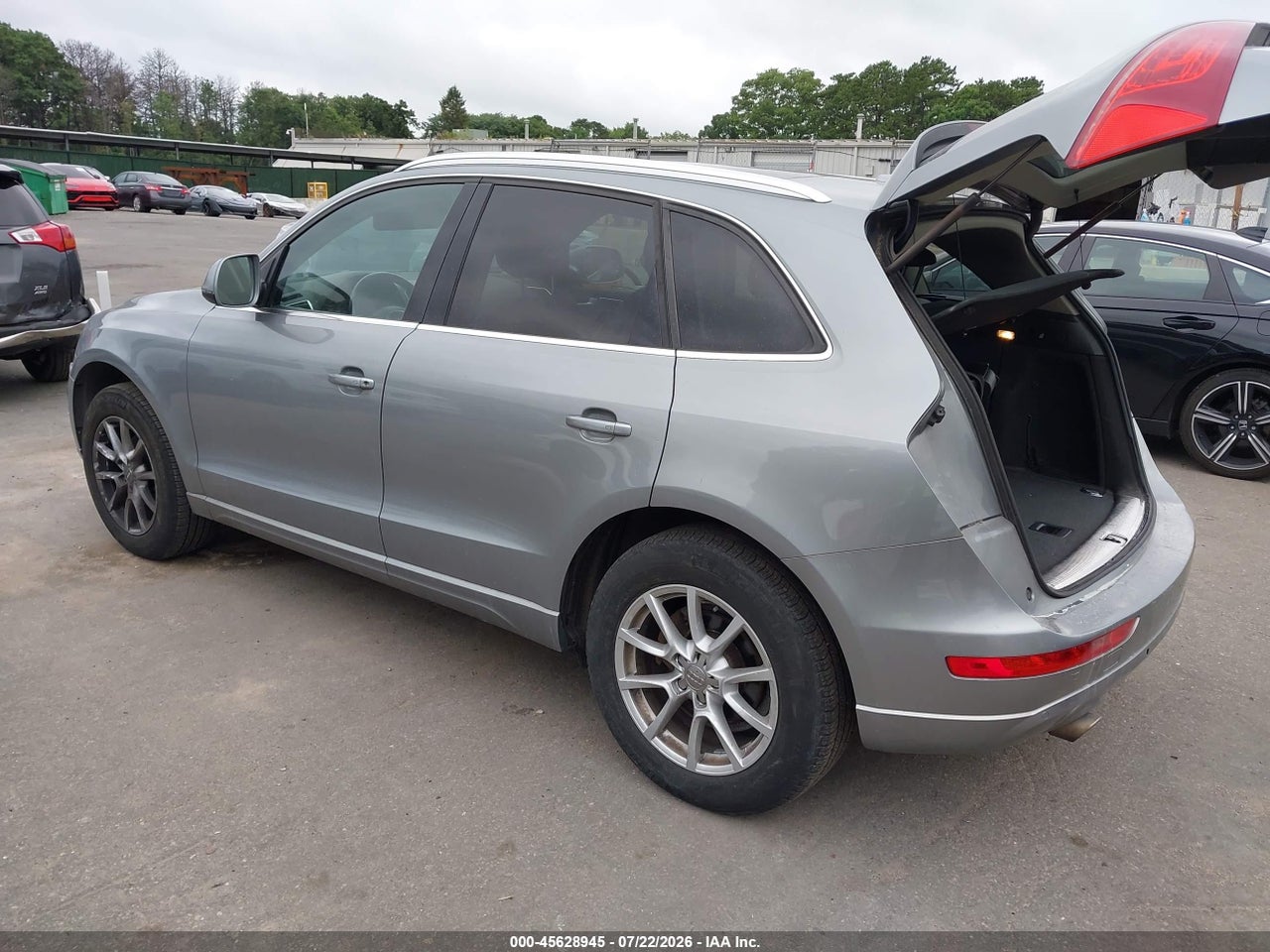2010 AUDI Q5 3.2 PREMIUM · 3/11