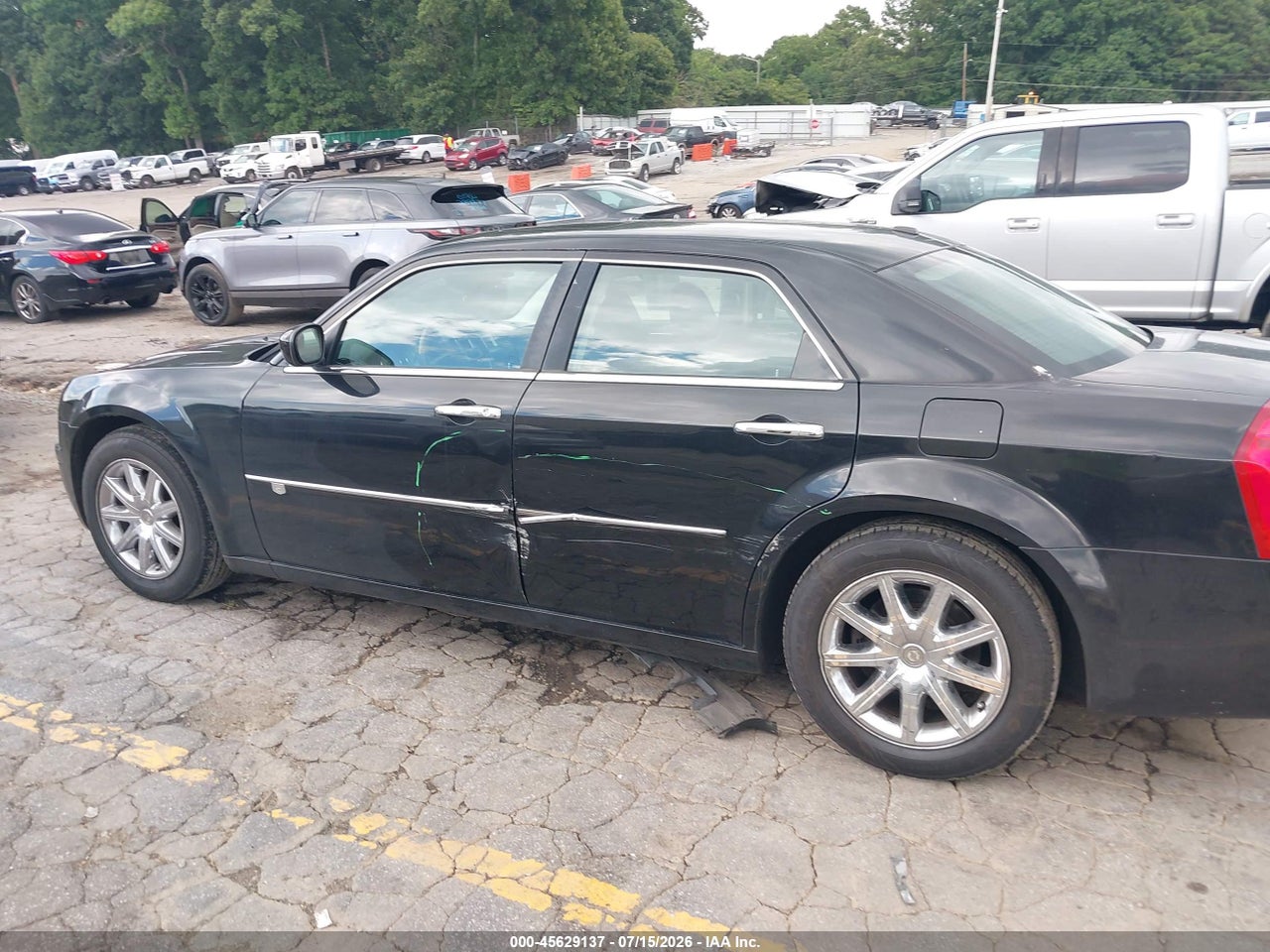 2010 CHRYSLER 300C HEMI · 6/11