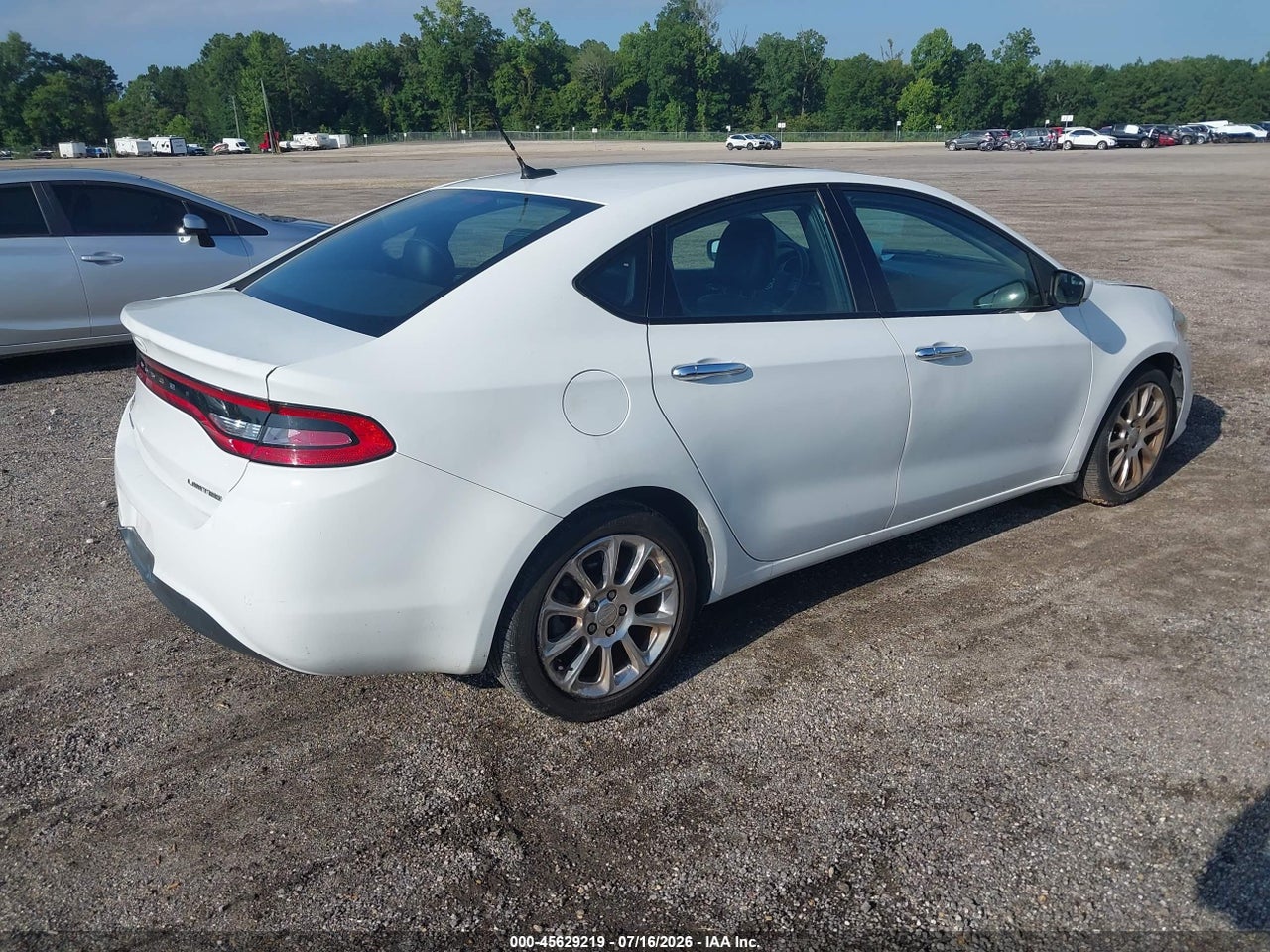 2016 DODGE DART LIMITED · 4/11