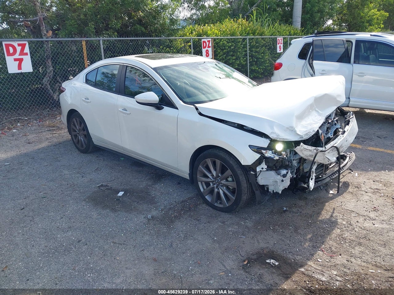 3MZBPACM1PM****** · 2023 MAZDA MAZDA3 2.5 S PREFERRED