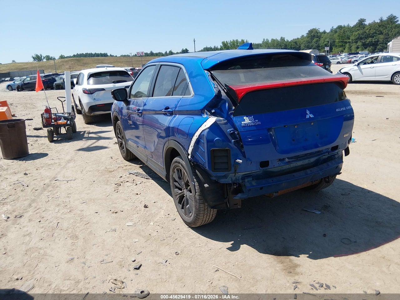 2019 MITSUBISHI ECLIPSE CROSS LE · 3/11