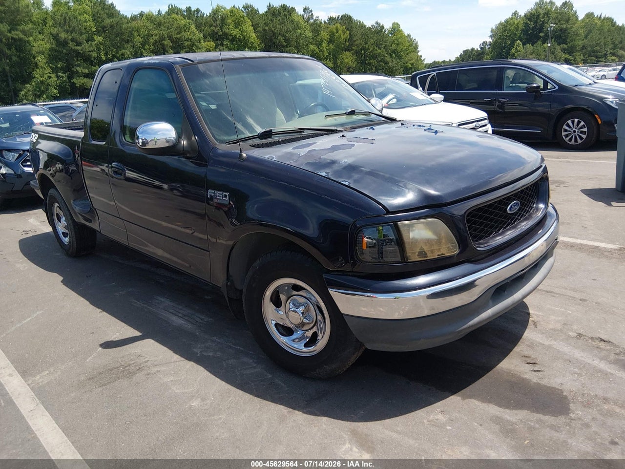 1FTZX0729YK****** · 2000 FORD F-150 XL/XLT