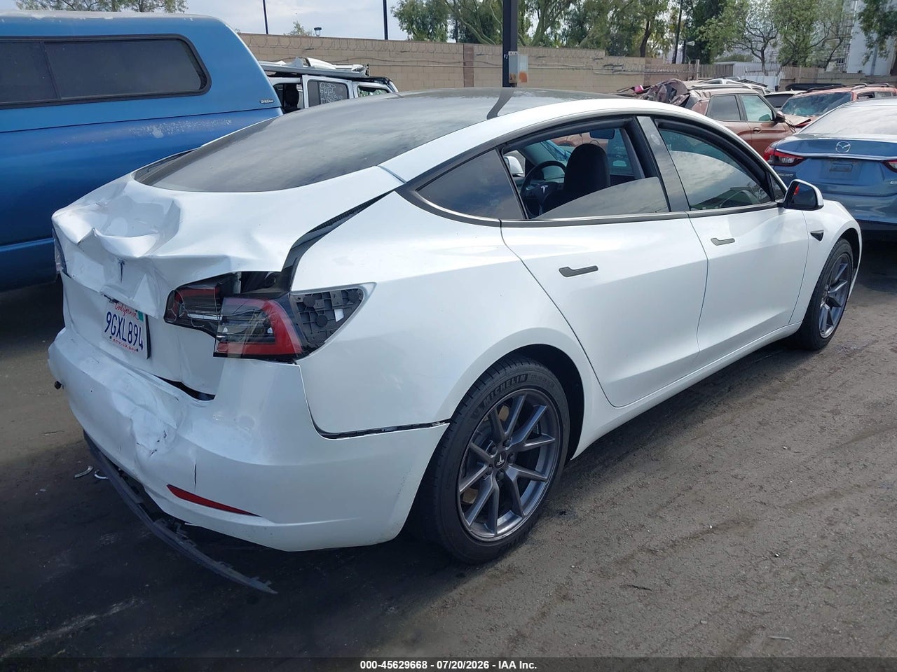2023 TESLA MODEL 3 REAR-WHEEL DRIVE · 4/11
