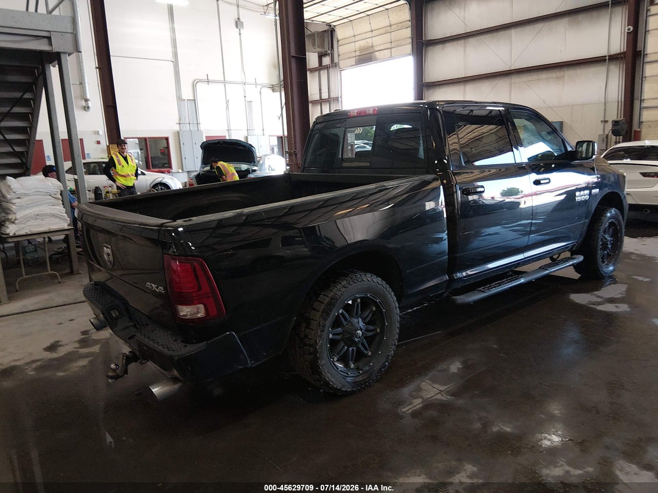 2015 RAM 1500 SPORT · 4/11