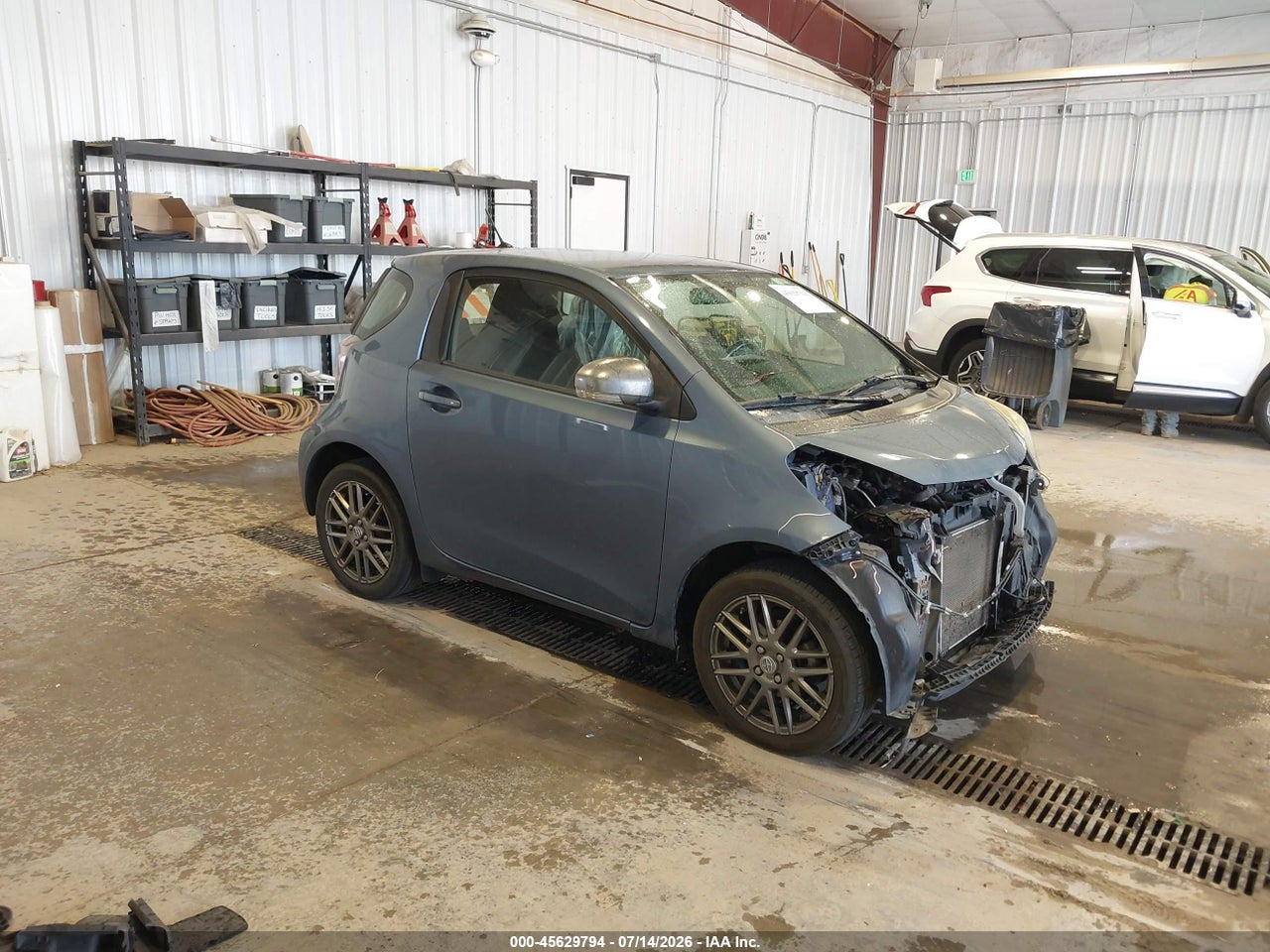 JTNJJXB01CJ****** · 2012 SCION IQ