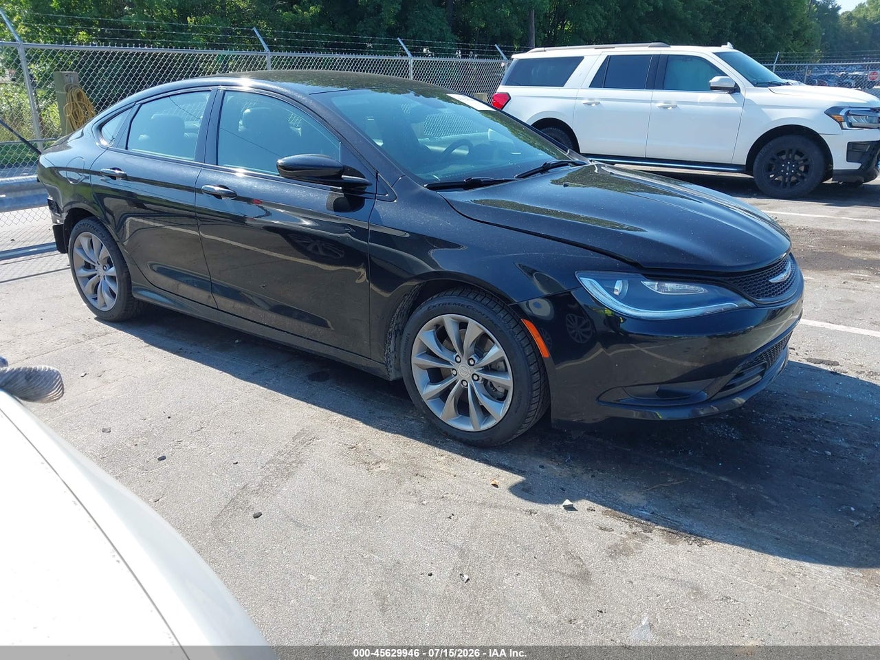 1C3CCCBGXGN****** · 2016 CHRYSLER 200 S