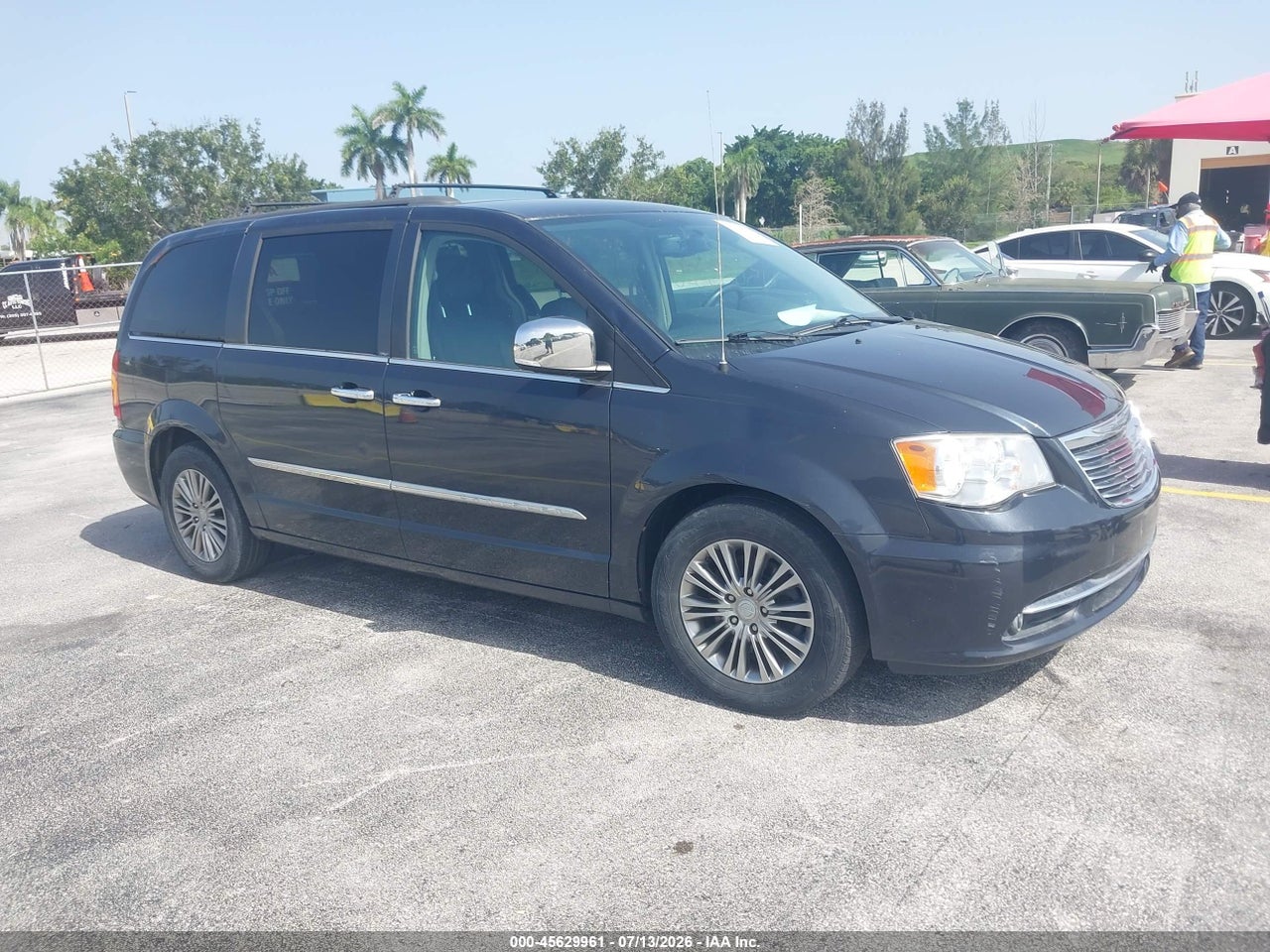 2C4RC1CG9ER****** · 2014 CHRYSLER TOWN &amp; COUNTRY TOURING-L