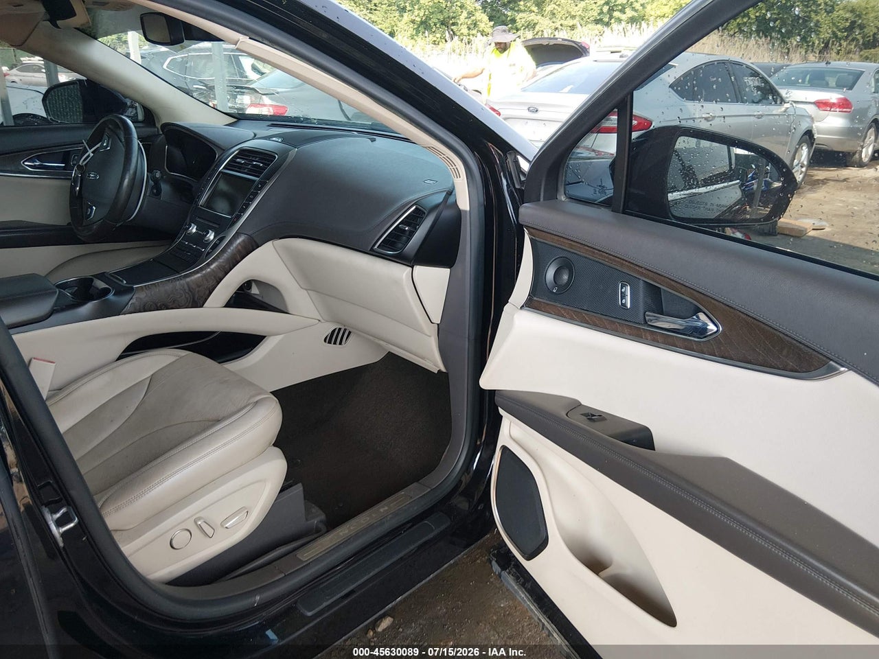 2016 LINCOLN MKX RESERVE · 5/11