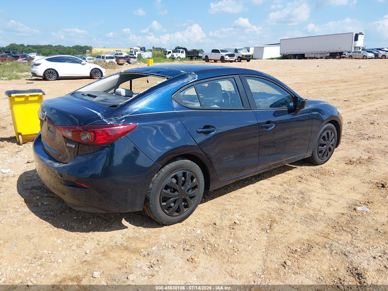 2014 MAZDA MAZDA3 I SPORT · 4/11