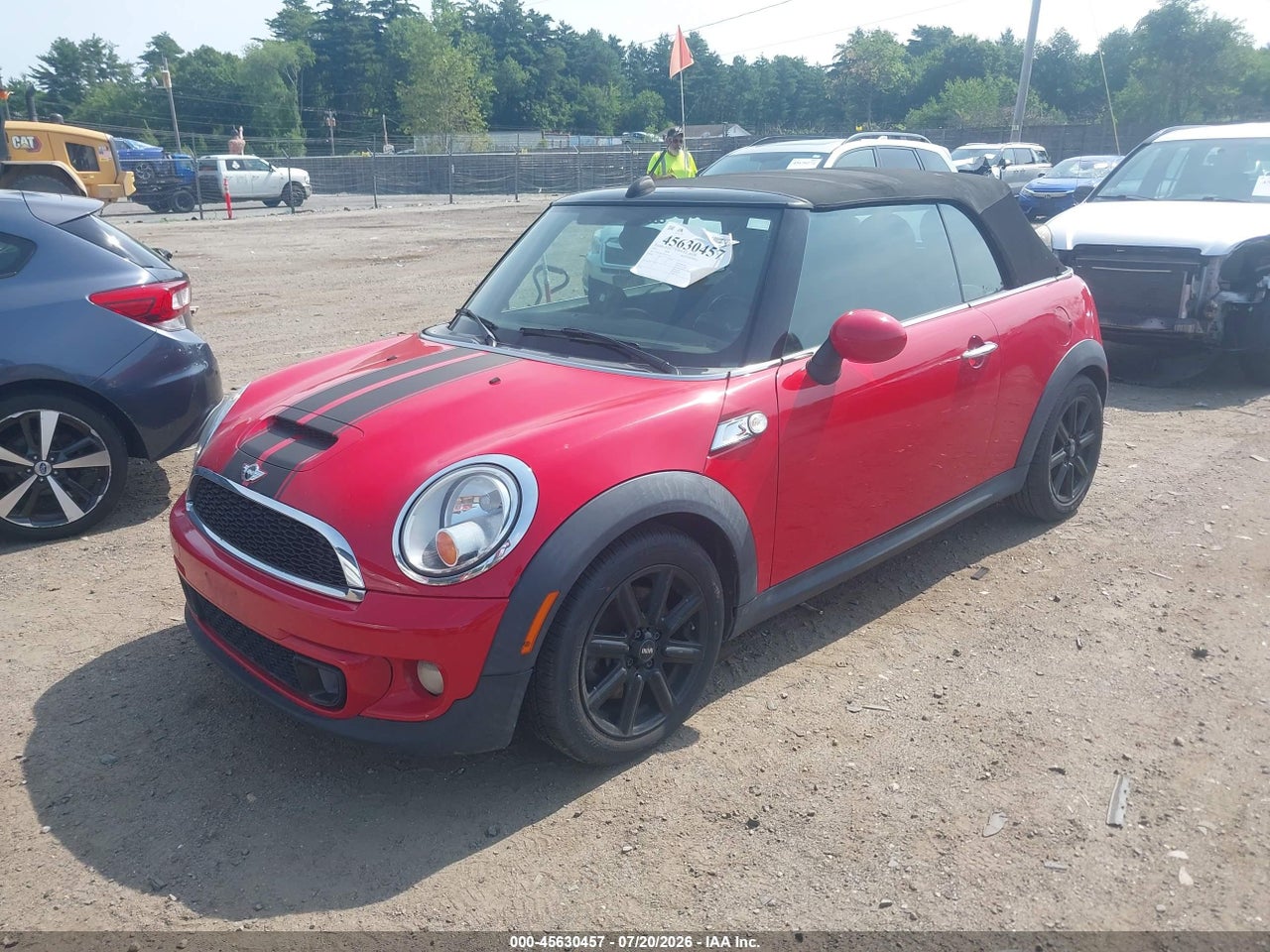 2013 MINI CONVERTIBLE COOPER S · 2/11