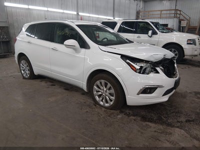 LRBFX1SA1JD****** · 2018 BUICK ENVISION ESSENCE