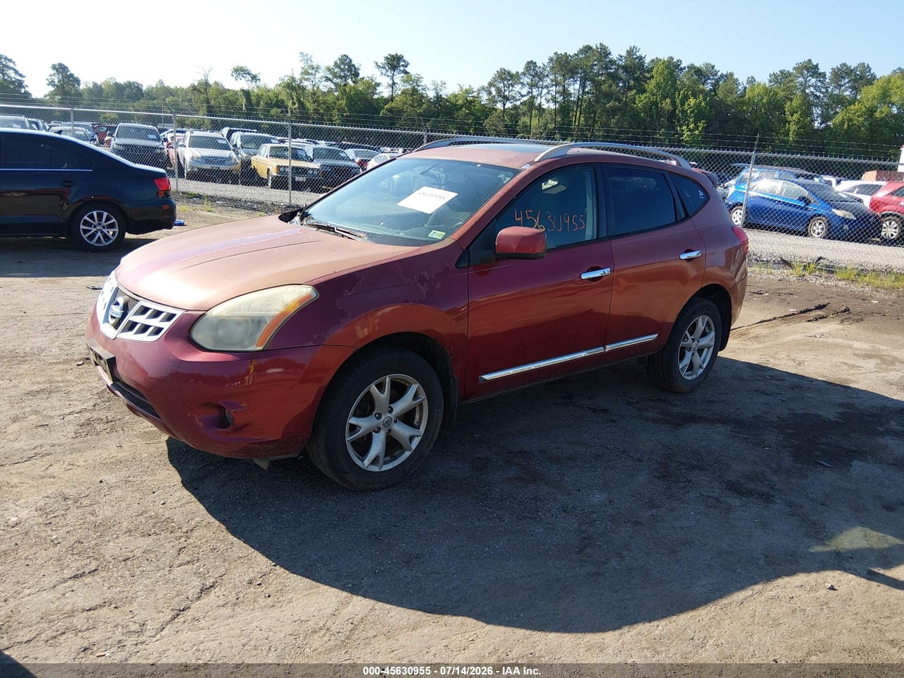 2011 NISSAN ROGUE SV · 2/11
