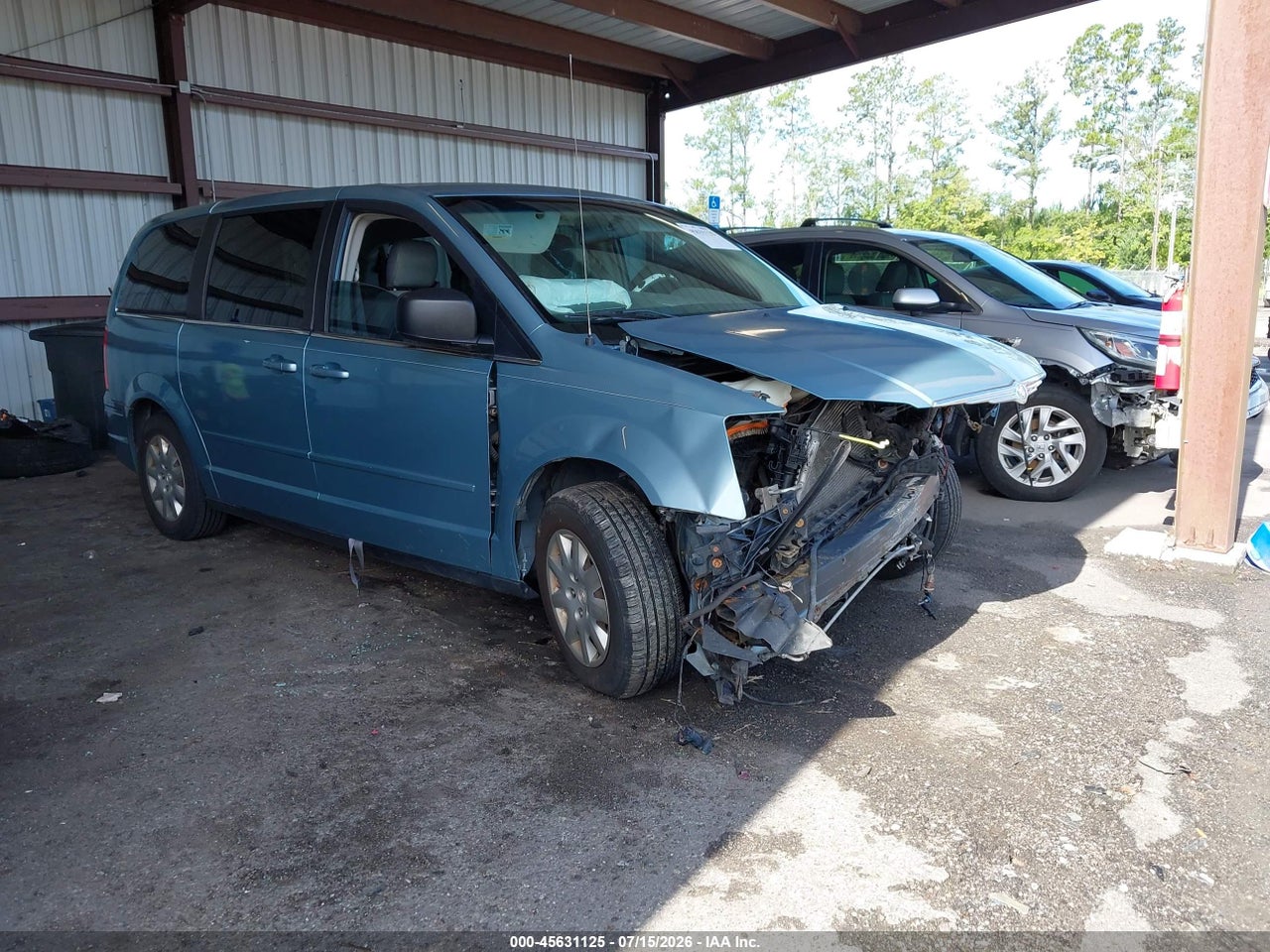2A8HR44E79R****** · 2009 CHRYSLER TOWN &amp; COUNTRY LX