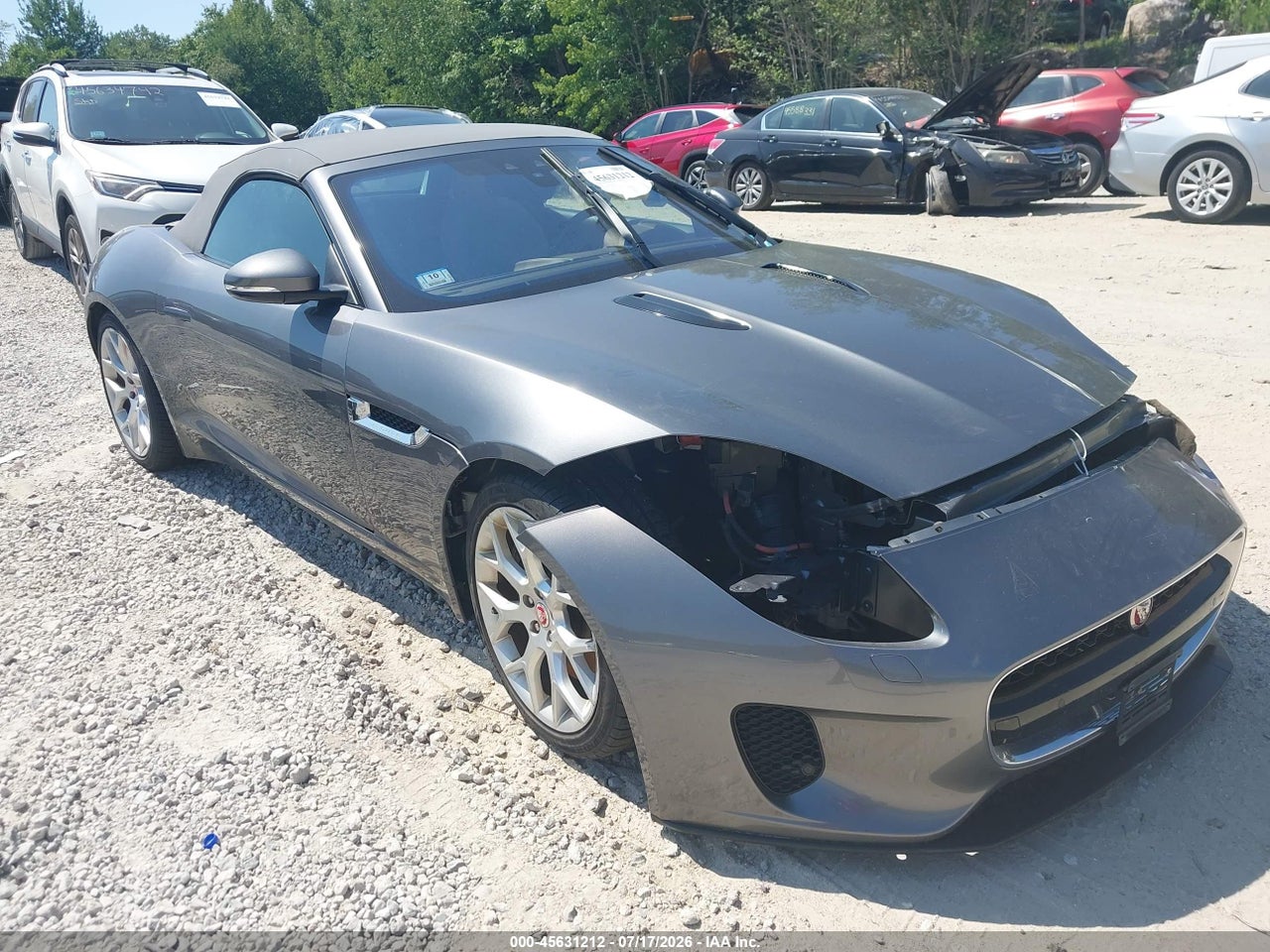 2019 JAGUAR F-TYPE P300