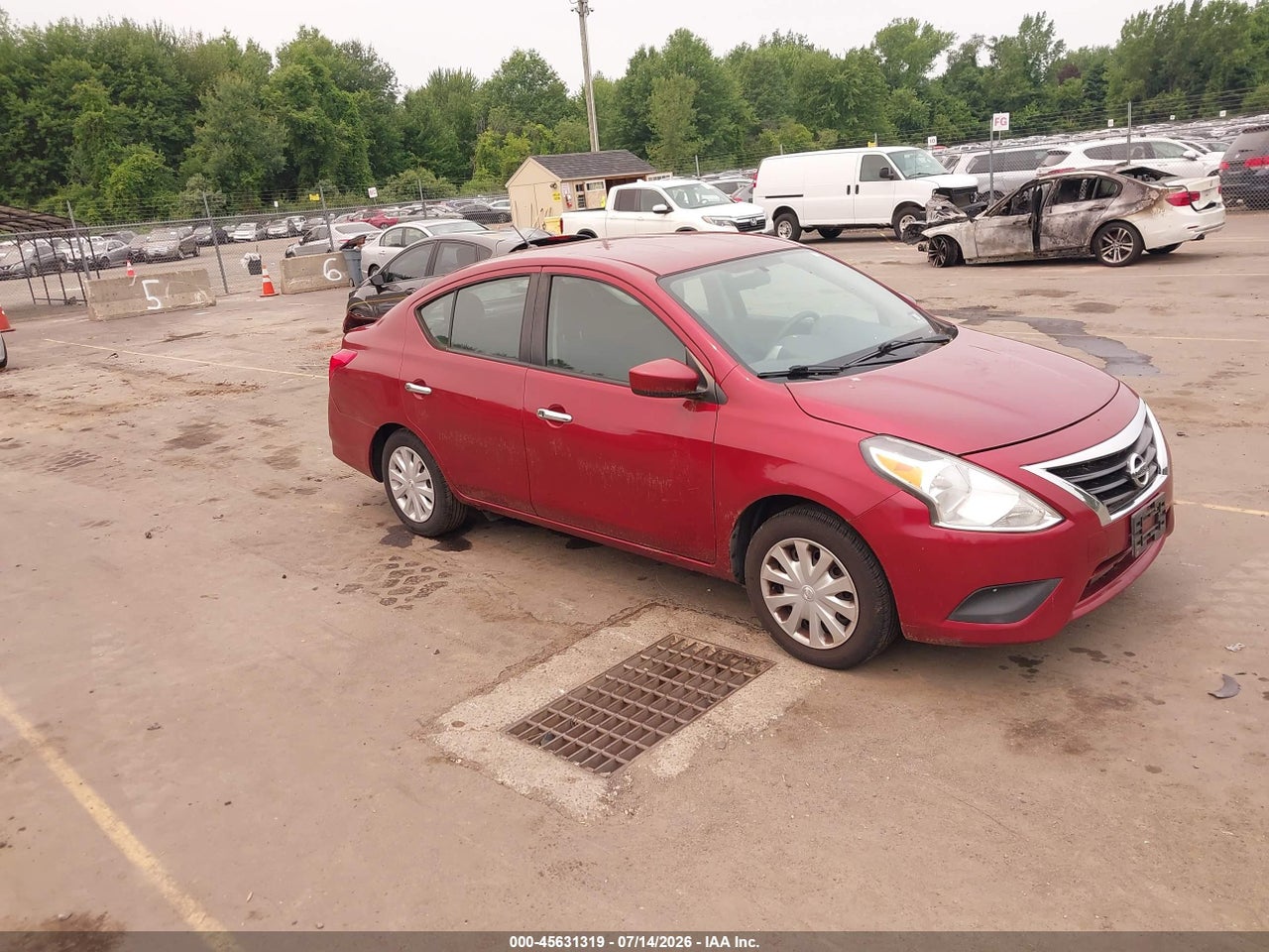 3N1CN7AP8HK****** · 2017 NISSAN VERSA 1.6 SV