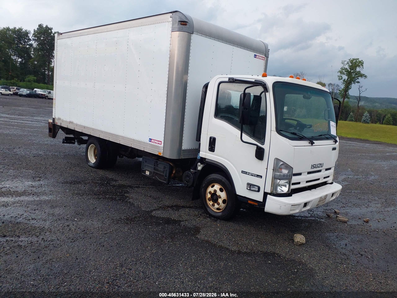 JALC4W16XF7****** · 2015 ISUZU NPR DSL REG AT