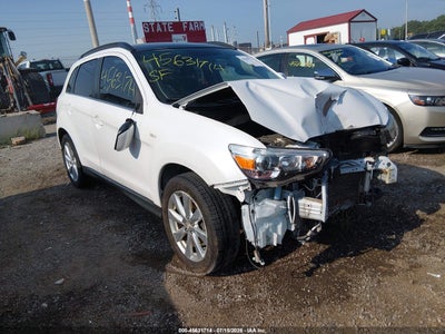 4A4AR4AU9FE****** · 2015 MITSUBISHI OUTLANDER SPORT SE