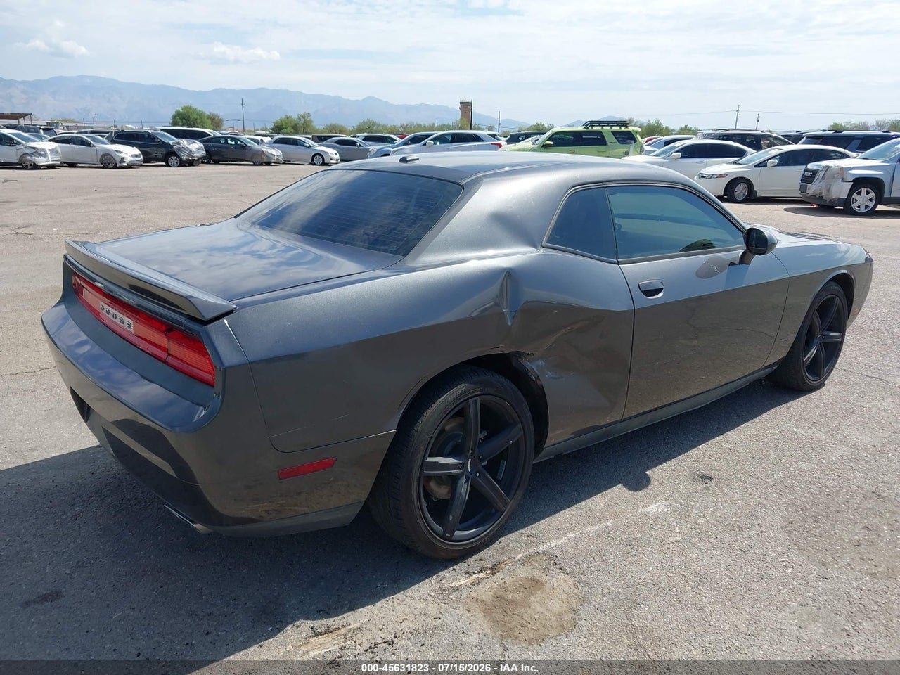 2014 DODGE CHALLENGER SXT · 4/11