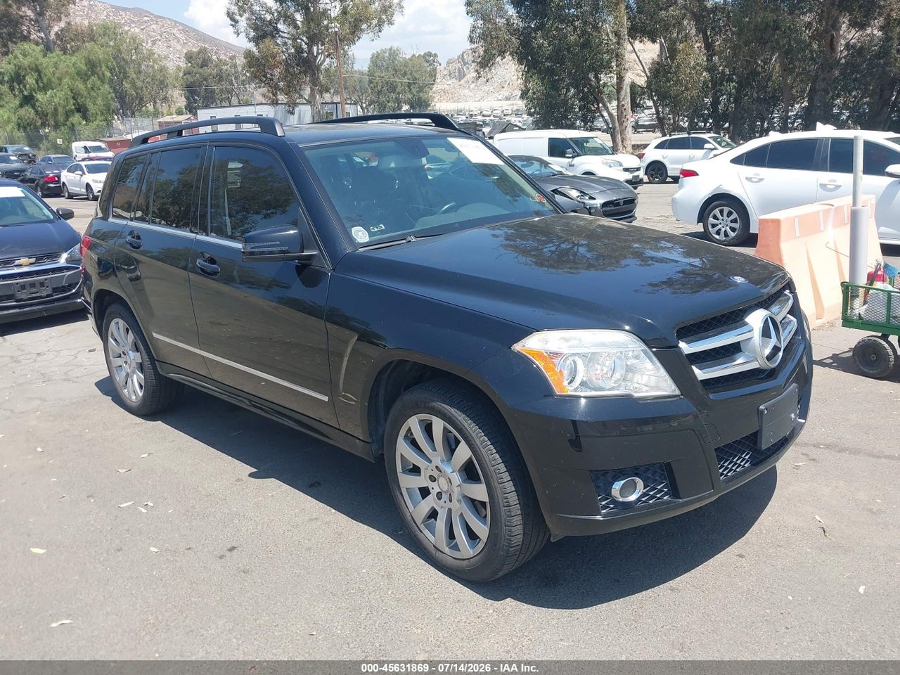 WDCGG5GB8BF****** · 2011 MERCEDES-BENZ GLK 350