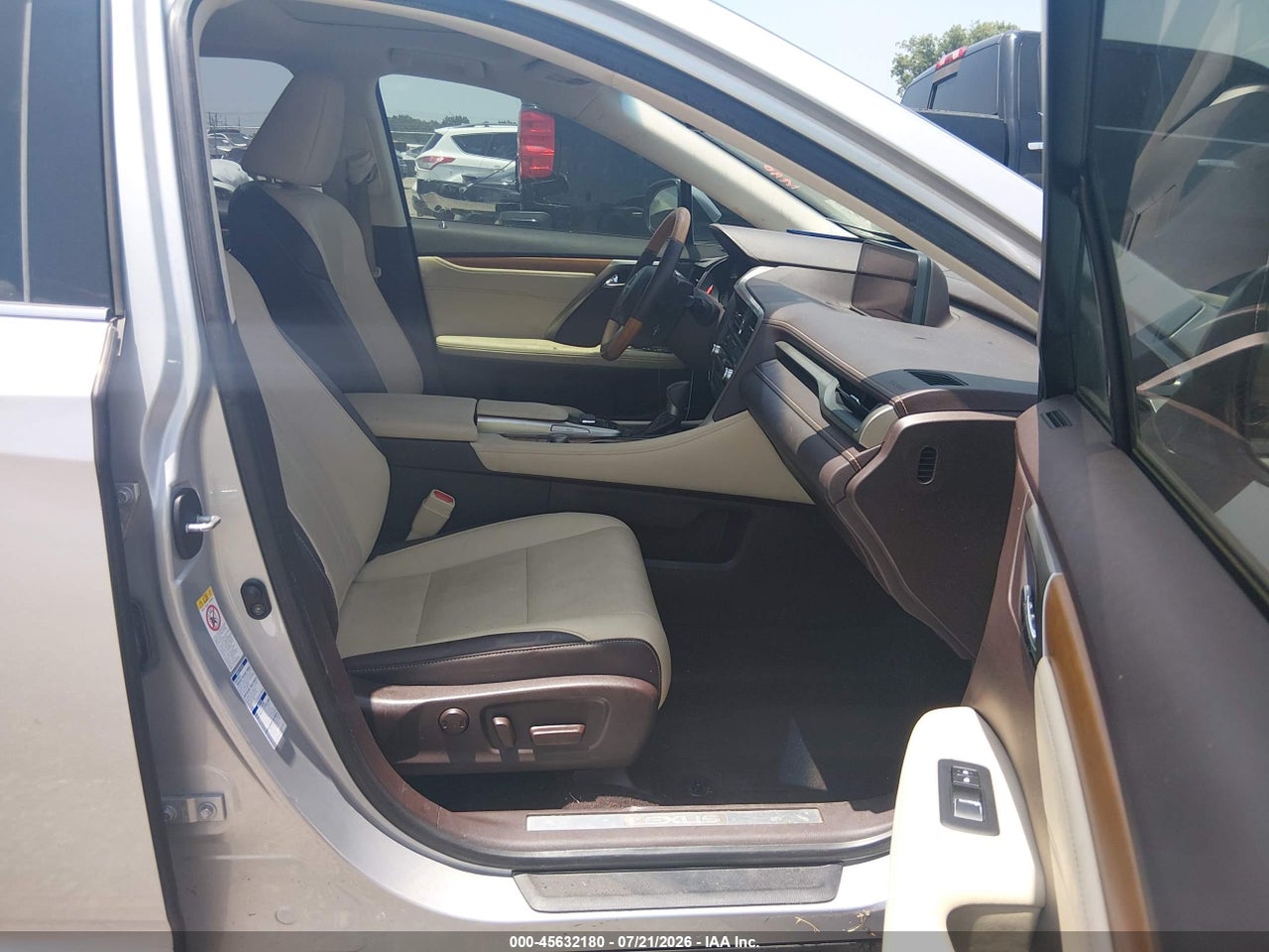 2017 LEXUS RX 450H · 5/11