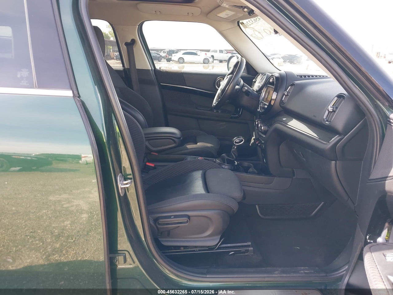 2017 MINI COUNTRYMAN COOPER · 5/11
