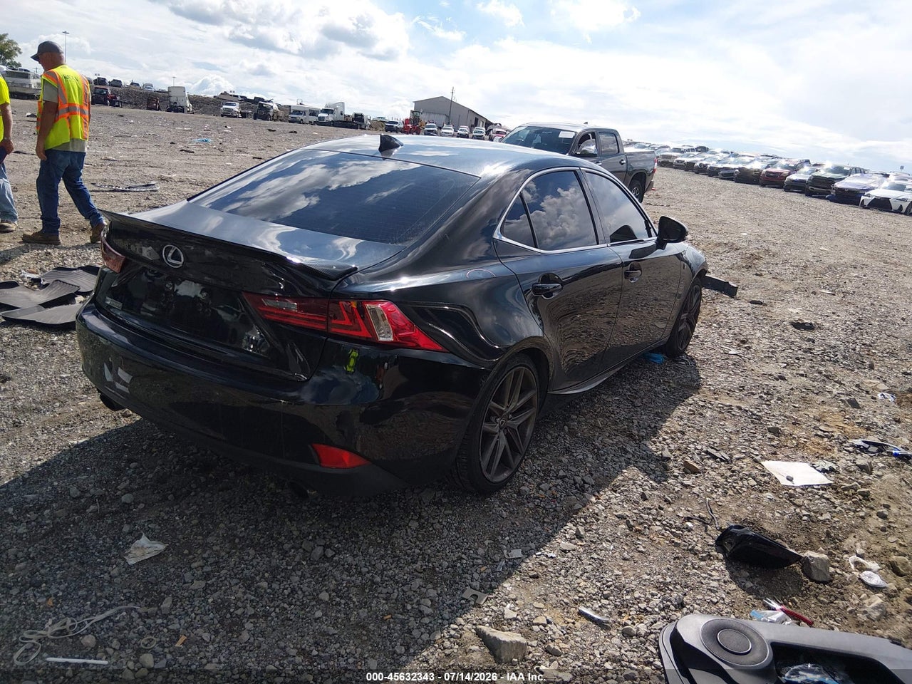 2016 LEXUS IS 200T · 4/11