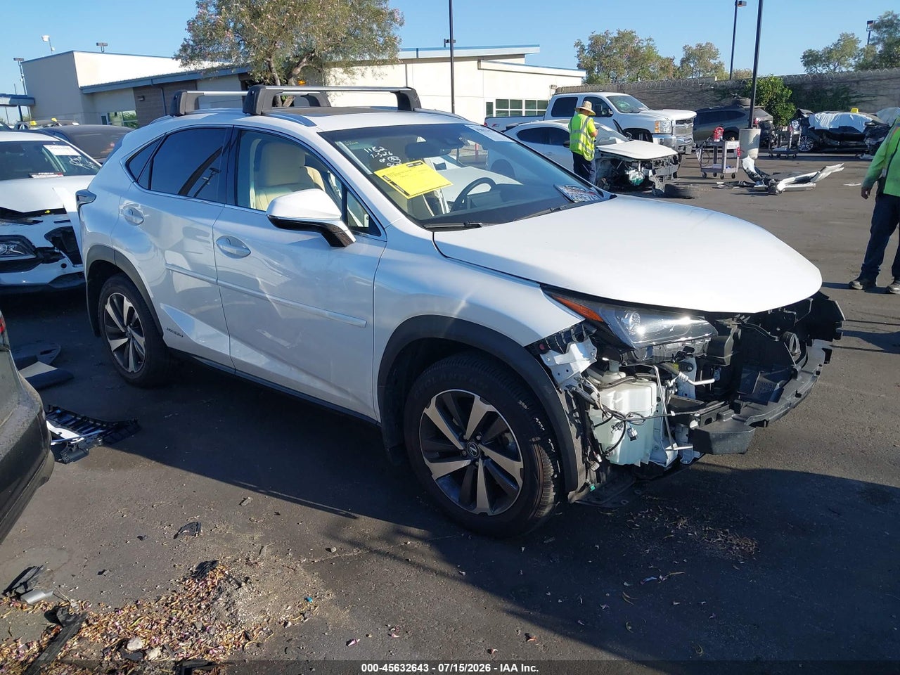 JTJBJRBZ1J2****** · 2018 LEXUS NX 300H