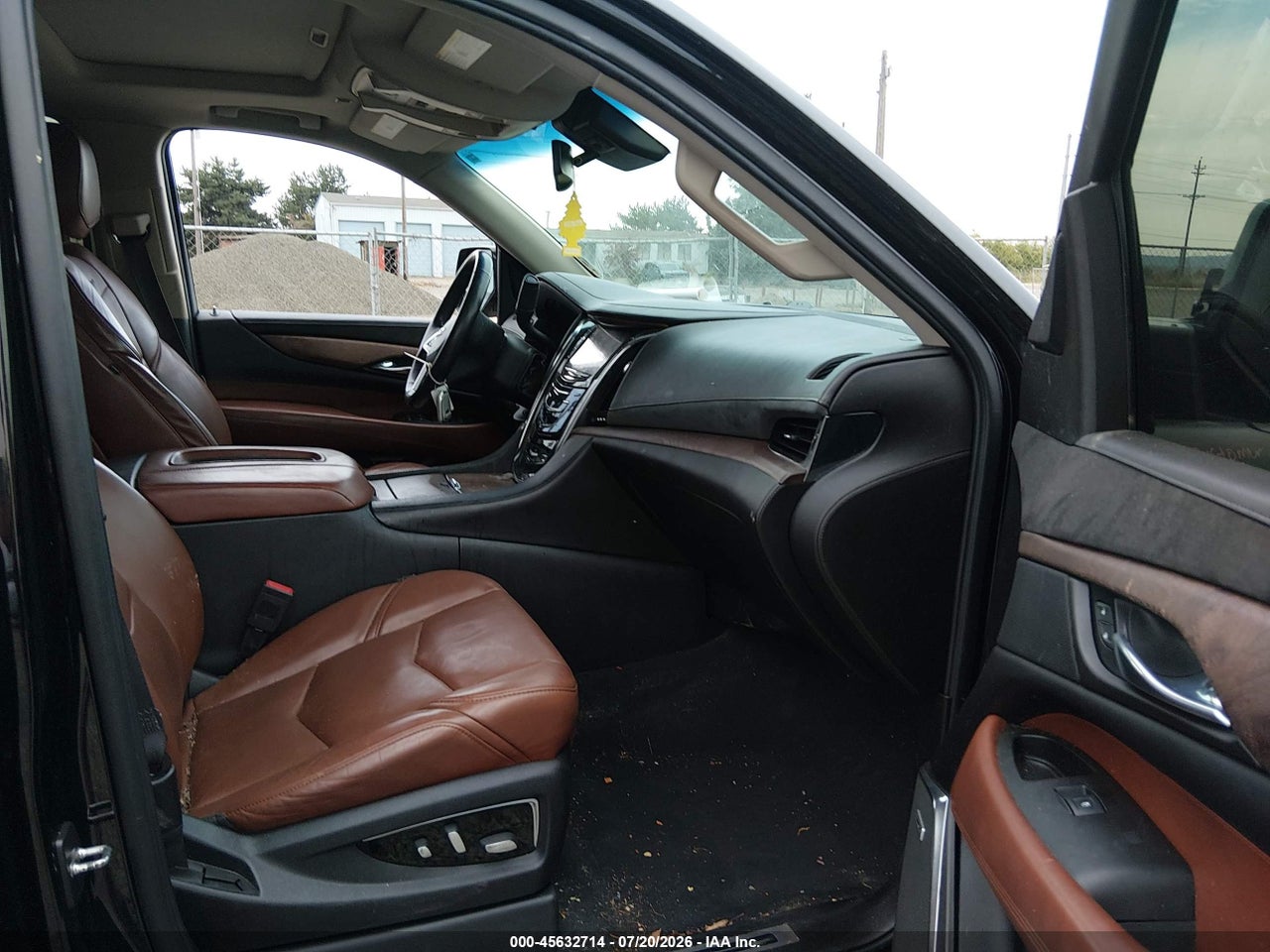 2015 CADILLAC ESCALADE PREMIUM · 5/11