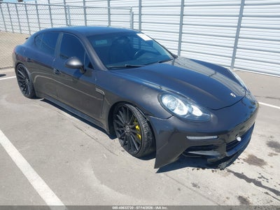 WP0AA2A79EL****** · 2014 PORSCHE PANAMERA 4