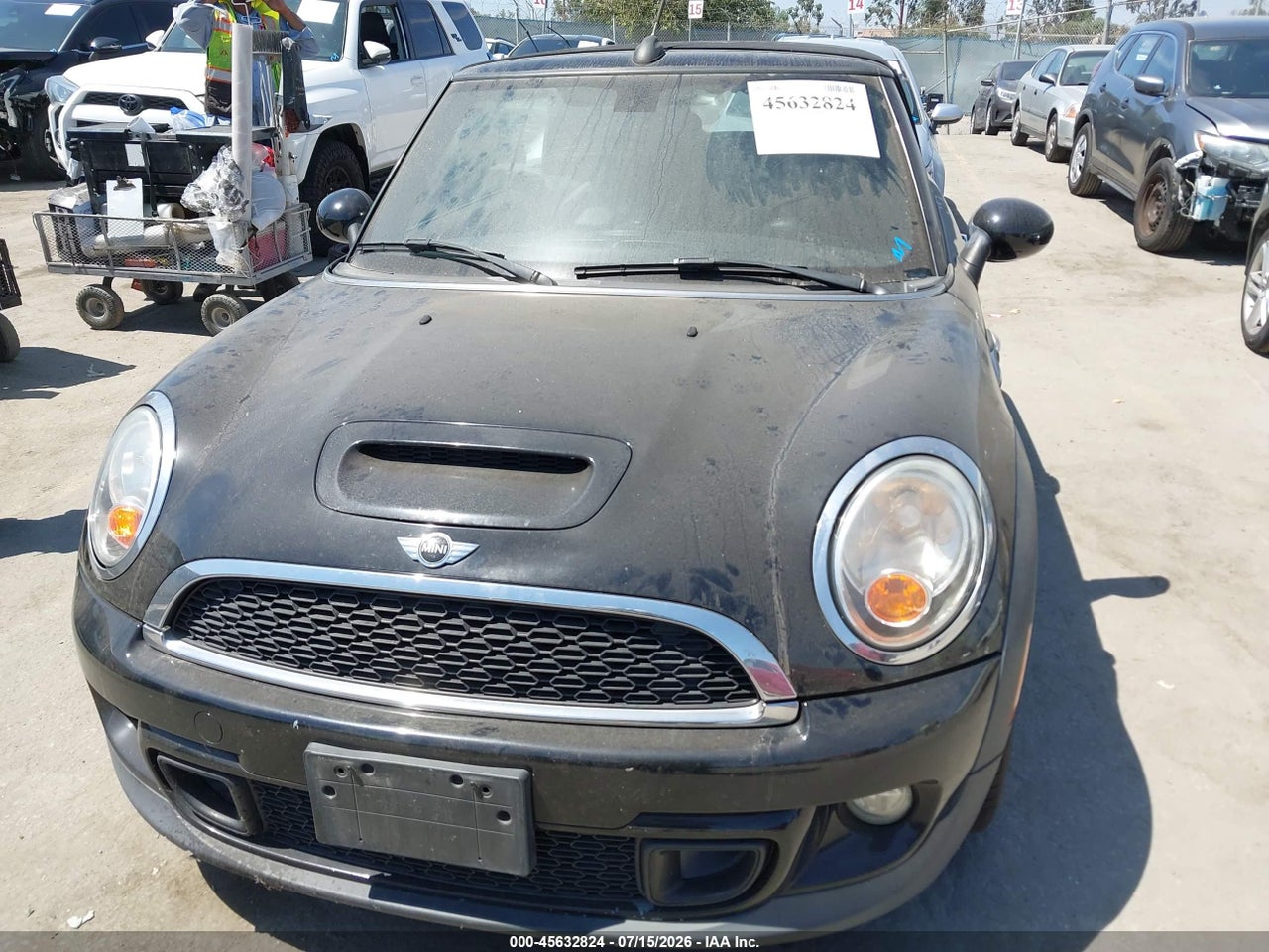2015 MINI CONVERTIBLE COOPER S · 6/11