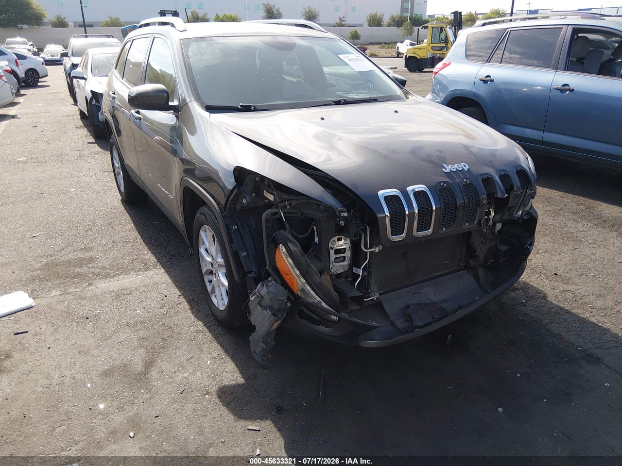 1C4PJLCB1GW****** · 2016 JEEP CHEROKEE LATITUDE