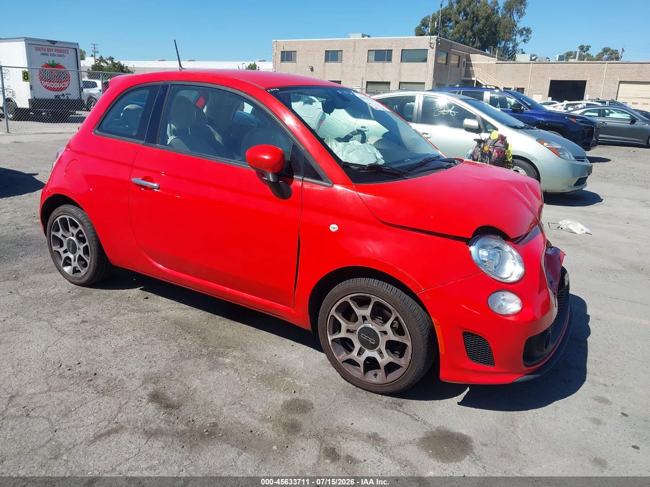 3C3CFFKHXJT****** · 2018 FIAT 500 POP
