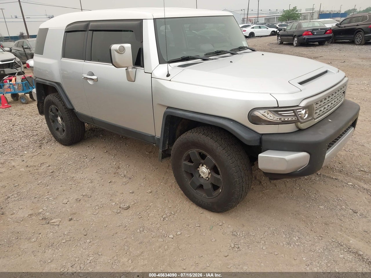 JTEBU11FX70****** · 2007 TOYOTA FJ CRUISER