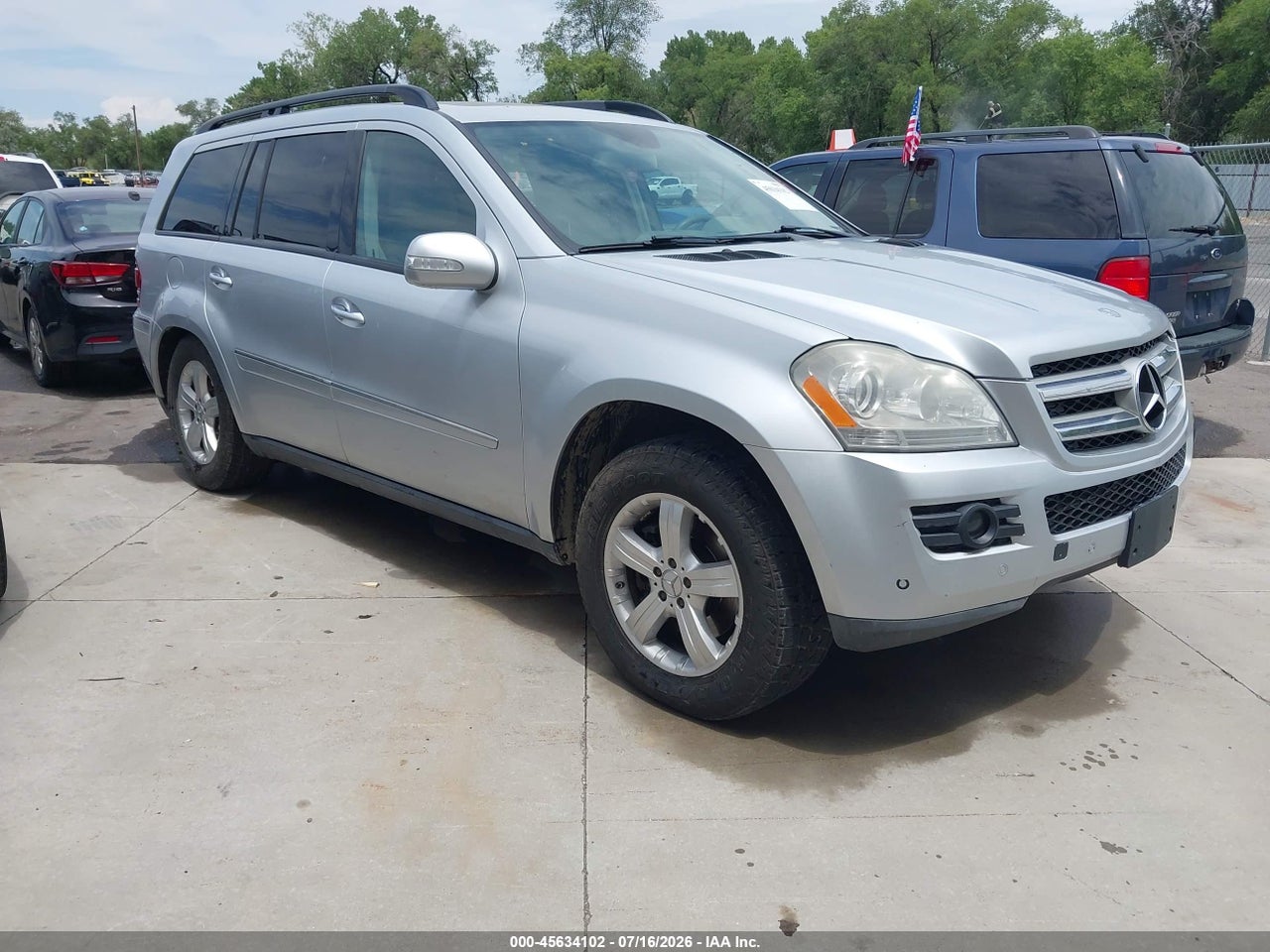 4JGBF71E07A****** · 2007 MERCEDES-BENZ GL 450 4MATIC