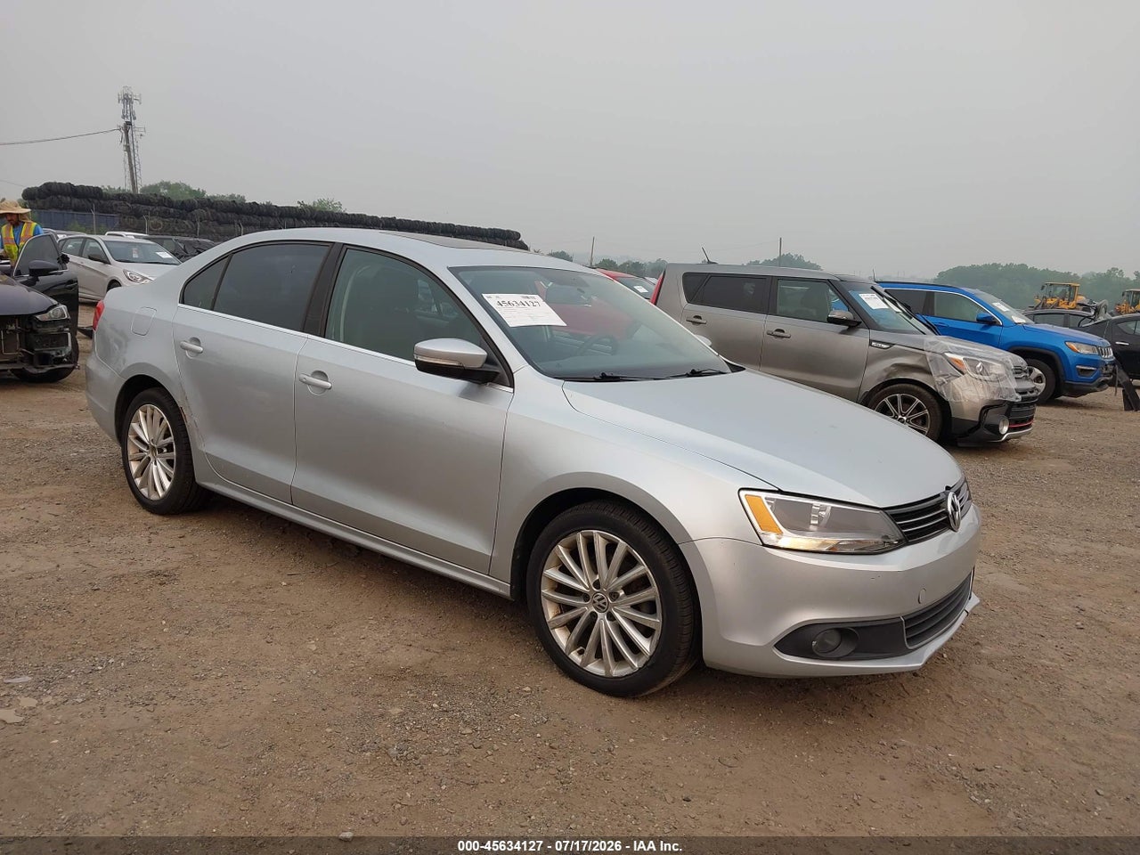 3VWLZ7AJ6BM****** · 2011 VOLKSWAGEN JETTA 2.5L SEL