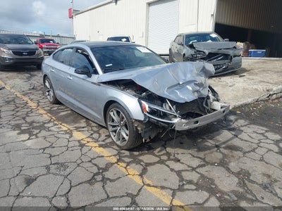 WAUENCF52KA****** · 2019 AUDI A5 45 PREMIUM