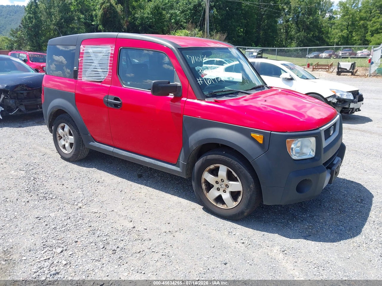 5J6YH28655L****** · 2005 HONDA ELEMENT EX