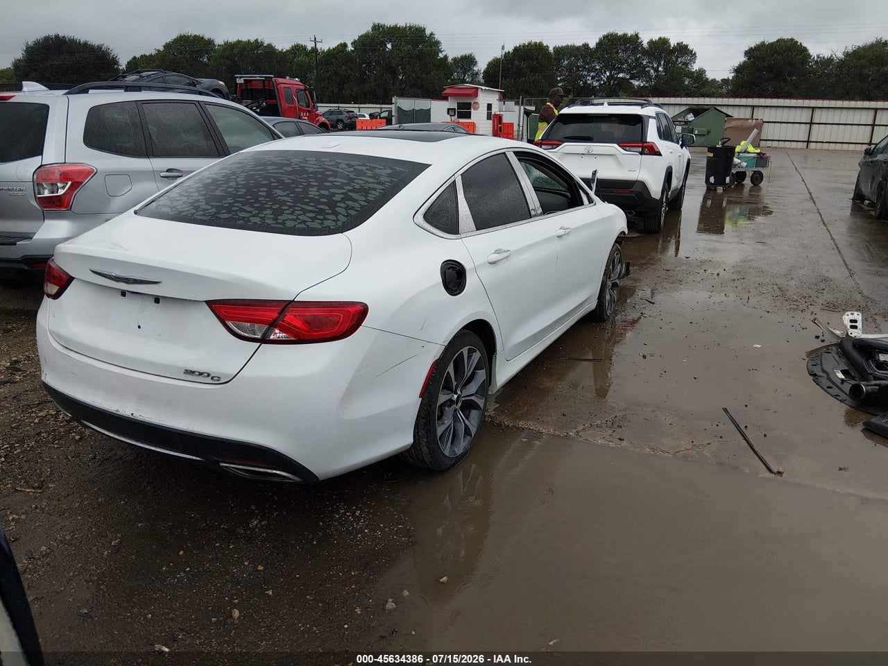 1C3CCCCG1GN****** · 2016 CHRYSLER 200 C · 4/11