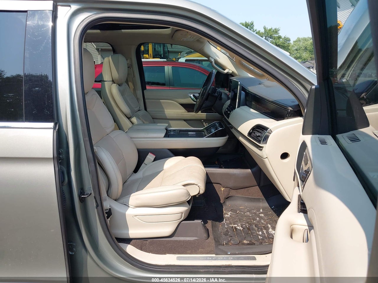 2019 LINCOLN NAVIGATOR RESERVE · 5/11