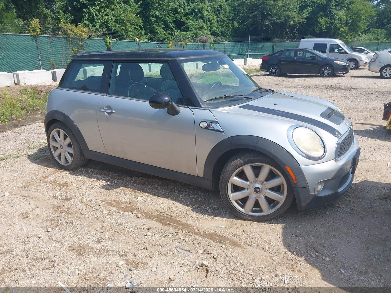 WMWMF73557T****** · 2007 MINI COOPER S