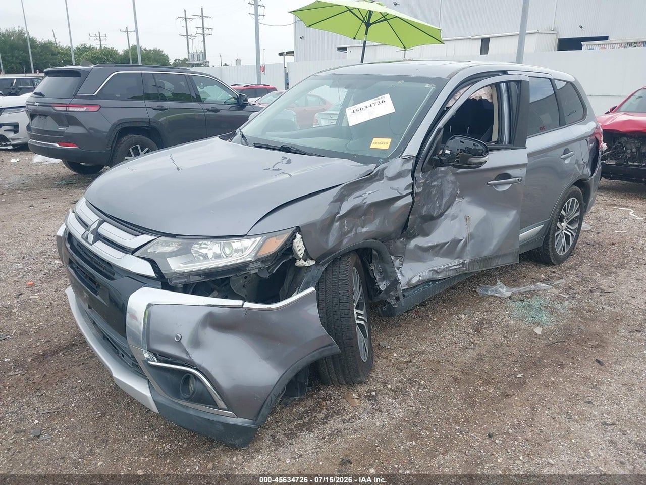 2017 MITSUBISHI OUTLANDER SE · 2/11