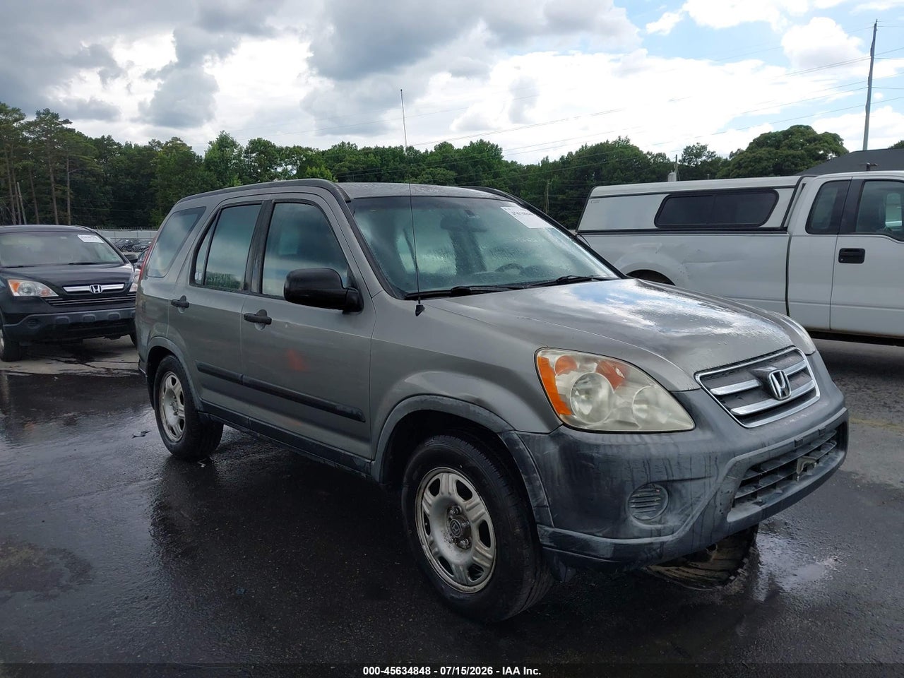 JHLRD68515C****** · 2005 HONDA CR-V LX
