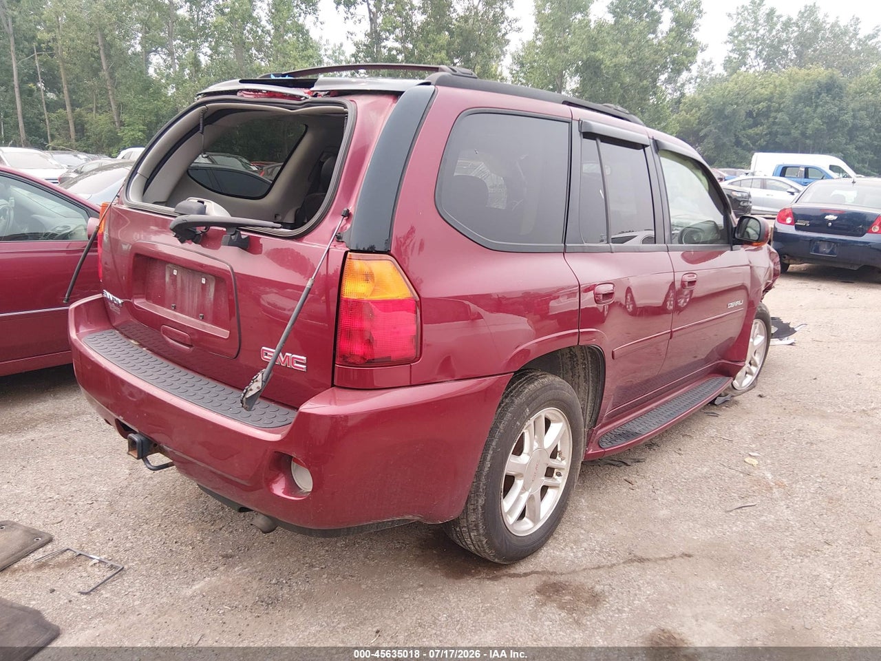 2008 GMC ENVOY DENALI · 4/11