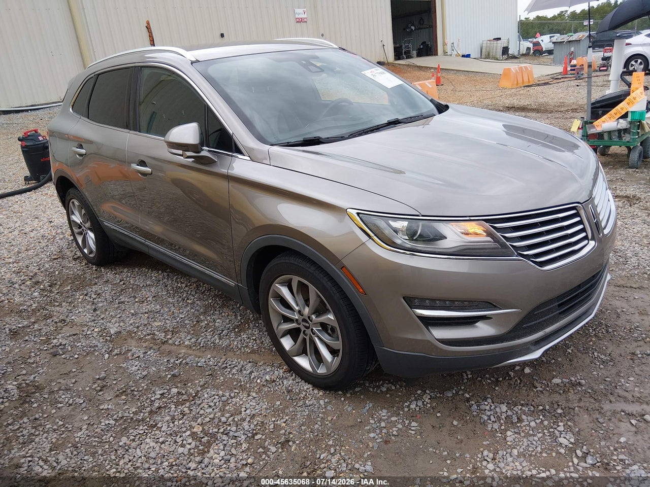 5LMCJ2C97GU****** · 2016 LINCOLN MKC SELECT