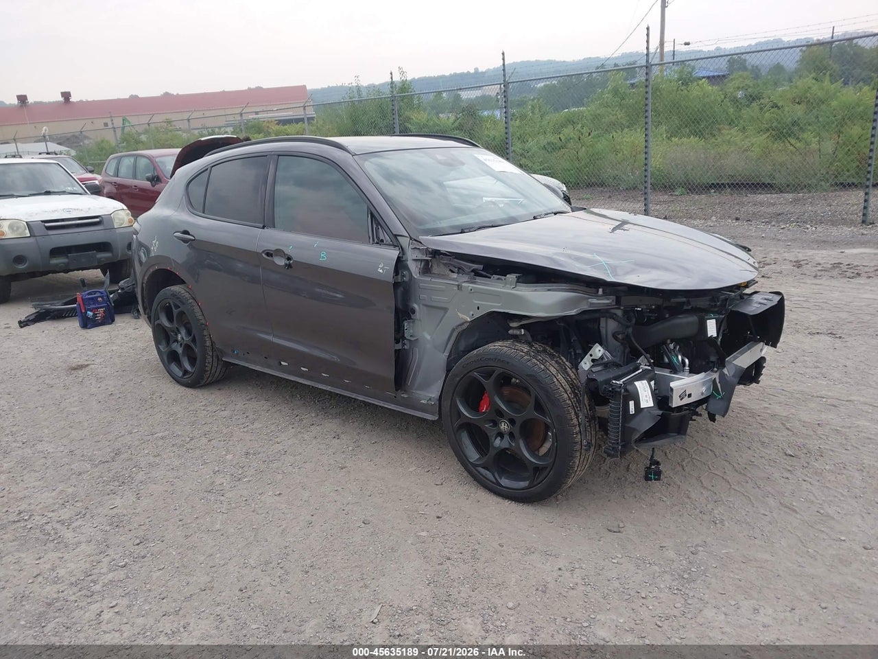 ZASPAKBN0R7****** · 2024 ALFA ROMEO STELVIO TI AWD
